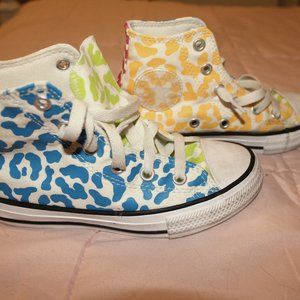 CONVERSE CHUCK TAYLOR SNEAKERS SZ.12Y